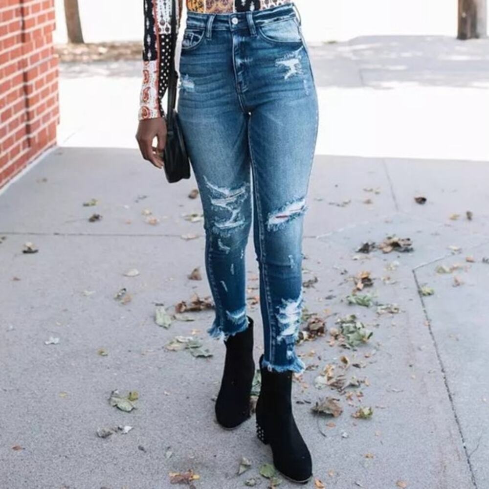 KanCan Women's Ultra High Ankle Skinny Jean - Size 27